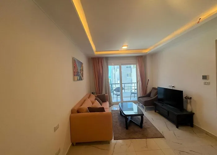 Cozy One Bedroom In A Compound With Ac الغردقة